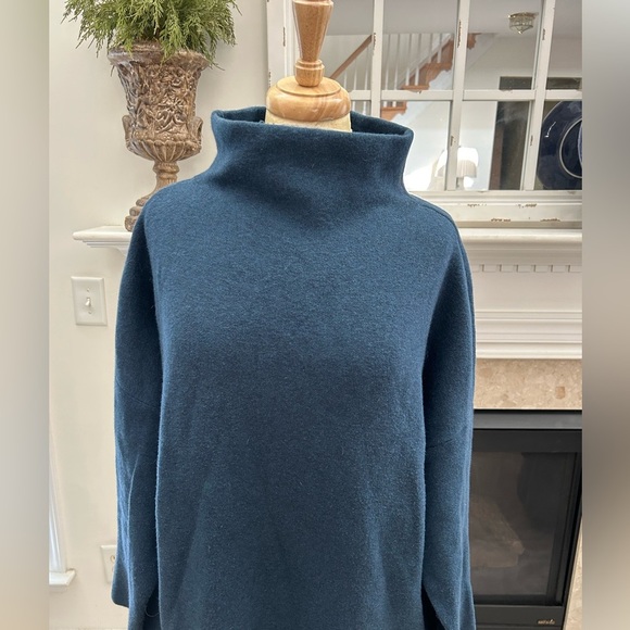 Women's J Jill Oversized Blue Turtleneck Sweater - Picture 2 of 6